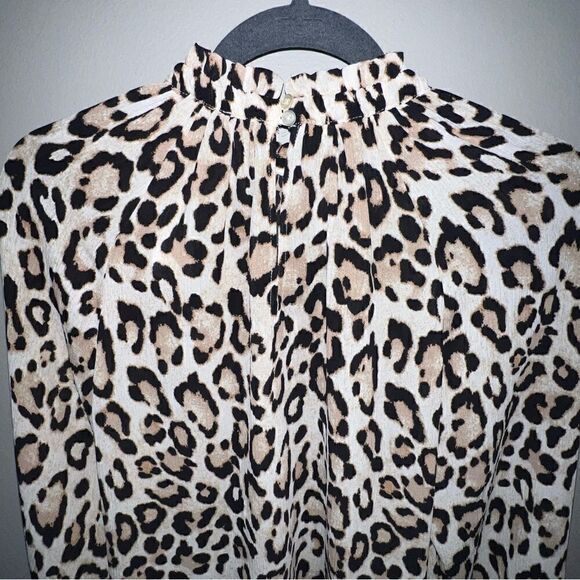 NWT Loft Cheetah Blouse - Sz XS - Picture 6 of 13